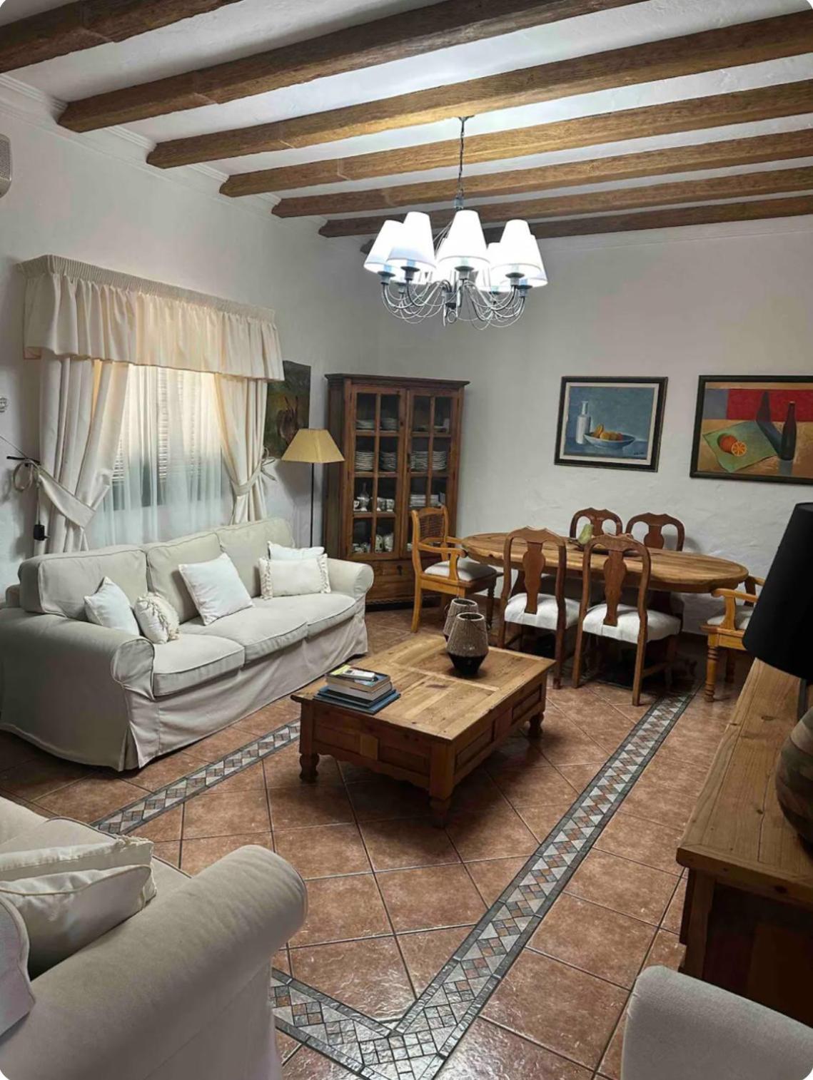 La Finca. Casa En Ciudad. Zona Residencial Muy Tranquila Telde Exterior photo