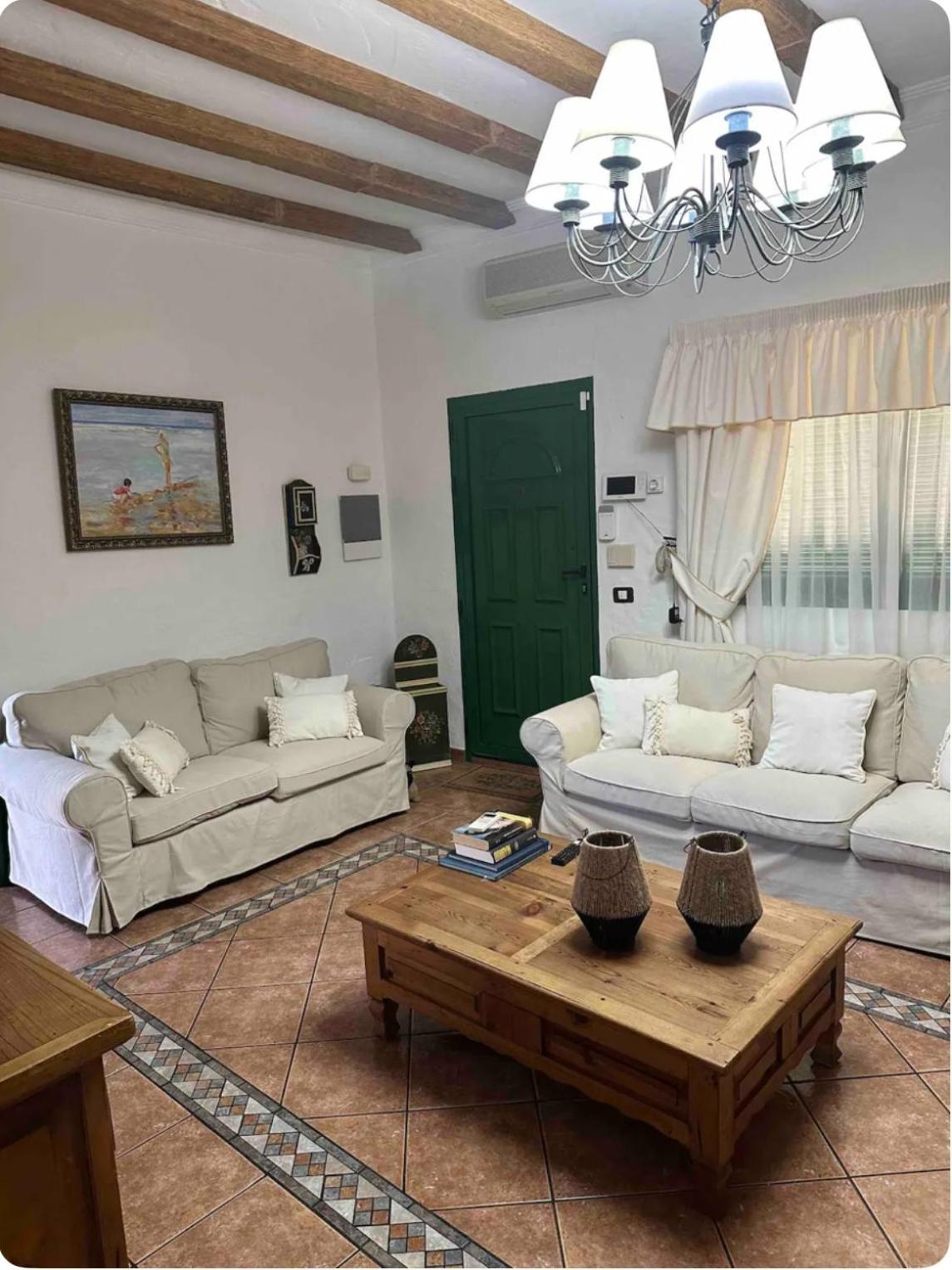 La Finca. Casa En Ciudad. Zona Residencial Muy Tranquila Telde Exterior photo